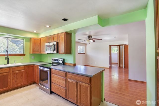 7487 Bethel Burley Road SE, Port Orchard, WA 98367