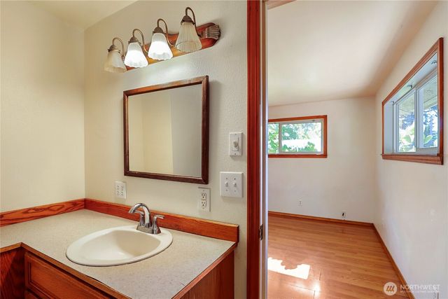 7487 Bethel Burley Road SE, Port Orchard, WA 98367