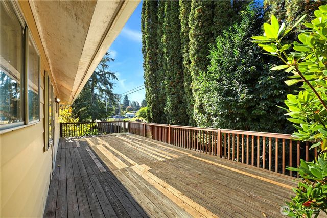 7487 Bethel Burley Road SE, Port Orchard, WA 98367