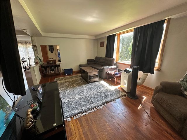 8182 Centerport Road, Mentz, NY 13140