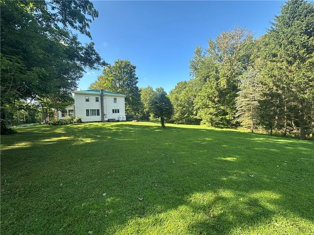 8182 Centerport Road, Mentz, NY 13140