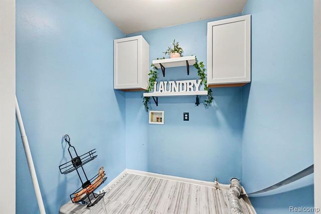 4189 Coronet Avenue, Canton, MI 48188
