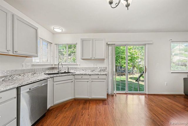 4189 Coronet Avenue, Canton, MI 48188
