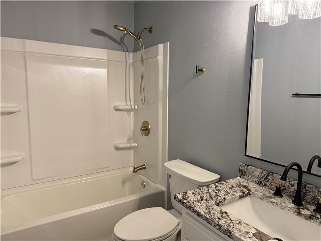 3497 Eagle Crest Circle, Springdale, AR 72762