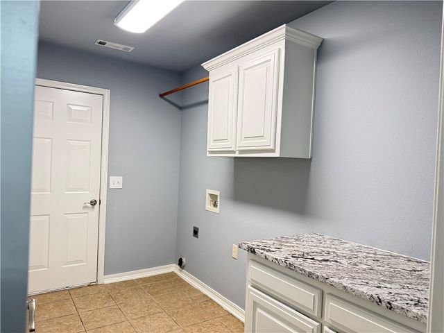 3497 Eagle Crest Circle, Springdale, AR 72762