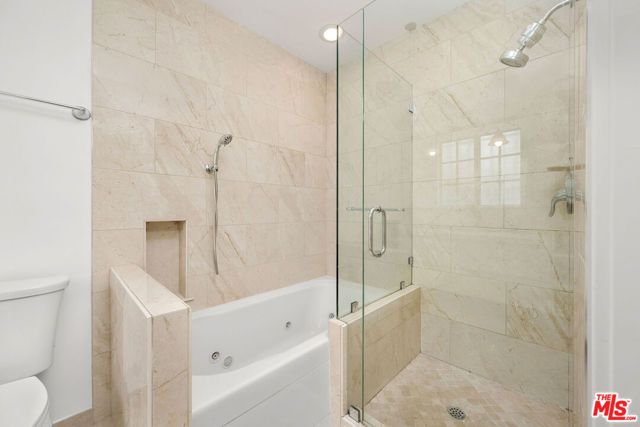 542 N Sierra Bonita Avenue, Los Angeles, CA 90036