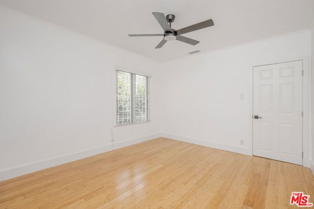 542 N Sierra Bonita Avenue, Los Angeles, CA 90036