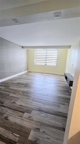 18151 NE 31st Court 217, Aventura, FL 33160