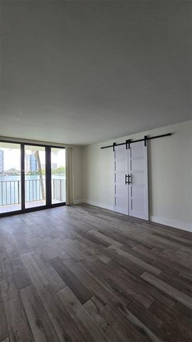 18151 NE 31st Court 217, Aventura, FL 33160