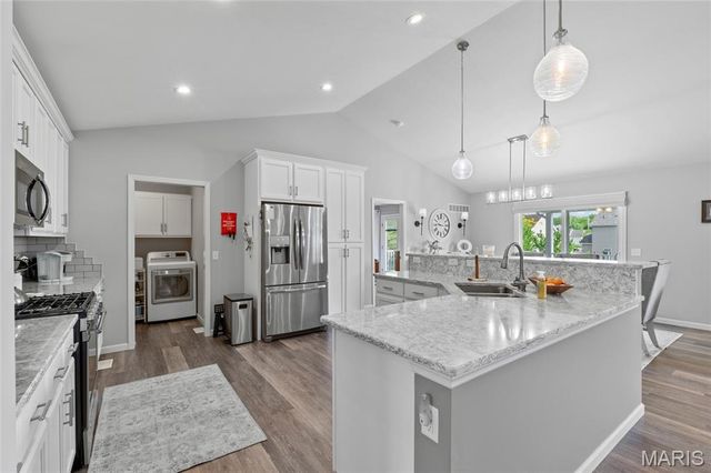 2727 Red Maple Drive, Barnhart, MO 63012