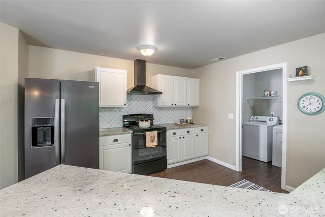 12104 133rd Street E, Puyallup, WA 98374