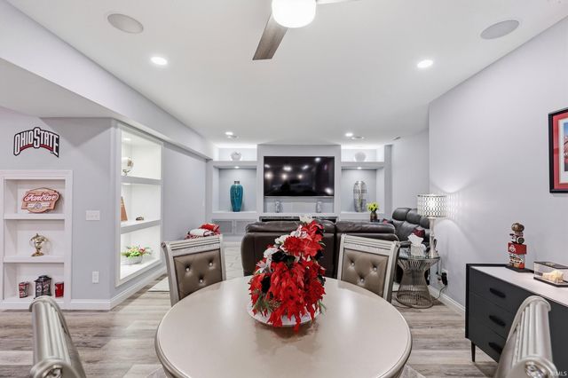 2880 Farrah Crossing, Fort Wayne, IN 46818
