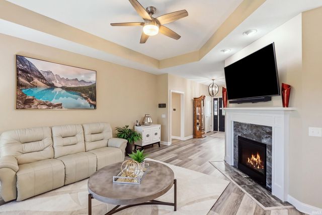 2880 Farrah Crossing, Fort Wayne, IN 46818
