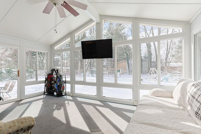 2416 Blanchard Drive, Niles, MI 49120