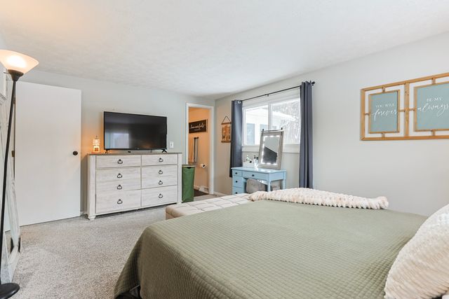 2416 Blanchard Drive, Niles, MI 49120