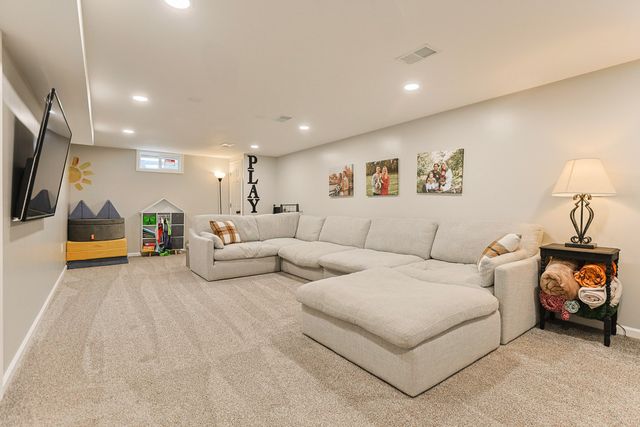 2416 Blanchard Drive, Niles, MI 49120