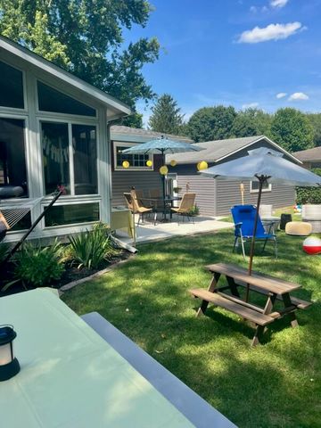 2416 Blanchard Drive, Niles, MI 49120