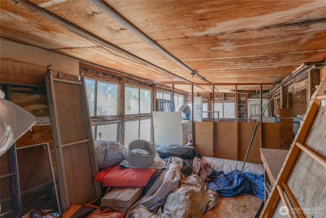 57970 Yakima Street NE, Grand Coulee, WA 99133