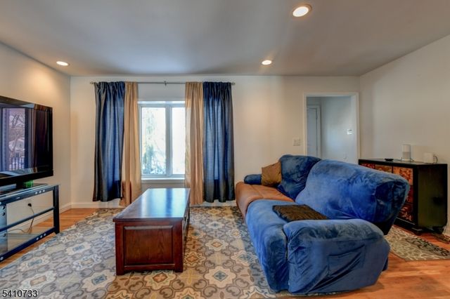 3 Carter Pl, Sayreville Boro, NJ 08859