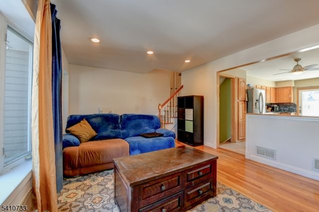 3 Carter Pl, Sayreville Boro, NJ 08859