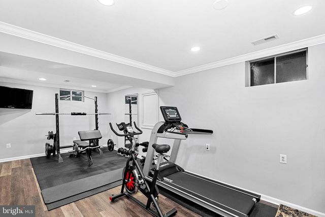 26 LIPSCOMB CT, Sterling, VA 20165