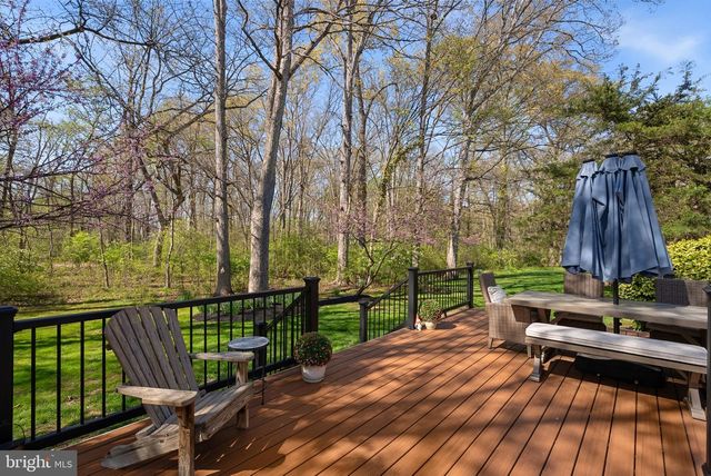26 LIPSCOMB CT, Sterling, VA 20165