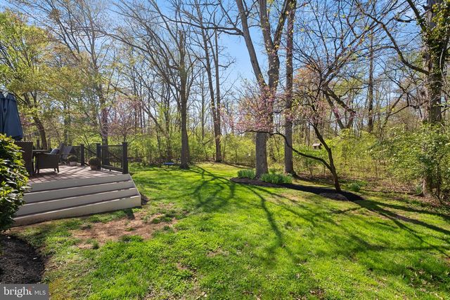 26 LIPSCOMB CT, Sterling, VA 20165