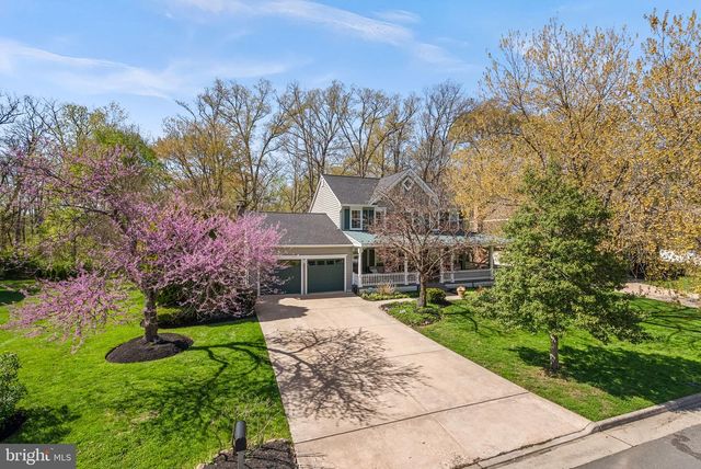 26 LIPSCOMB CT, Sterling, VA 20165