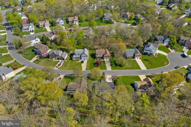 26 LIPSCOMB CT, Sterling, VA 20165