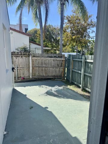 317 NE 13th Avenue 3, Fort Lauderdale, FL 33301