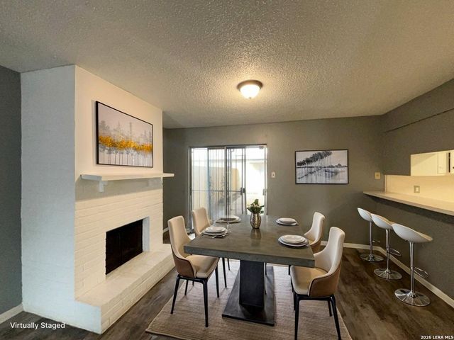 8731 Tradewind Dr, Windcrest, TX 78239