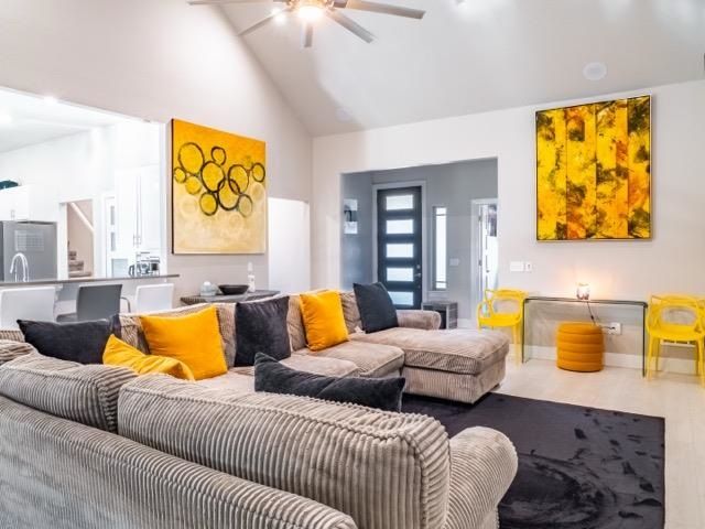439 Spring Creek Cir, Lawton, OK 73505