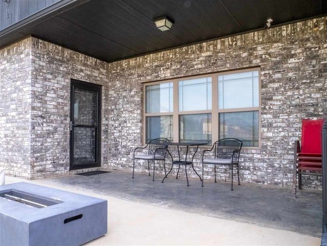 439 Spring Creek Cir, Lawton, OK 73505