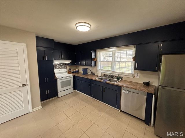 2012 Kentucky Street, Sikeston, MO 63801