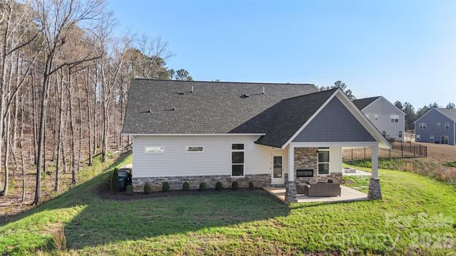 1332 Lena Street, Monroe, NC 28112