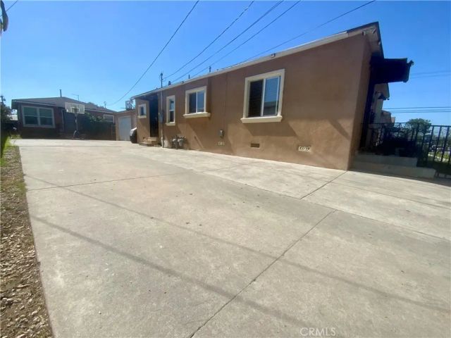 206 E Raymond, Compton, CA 90220