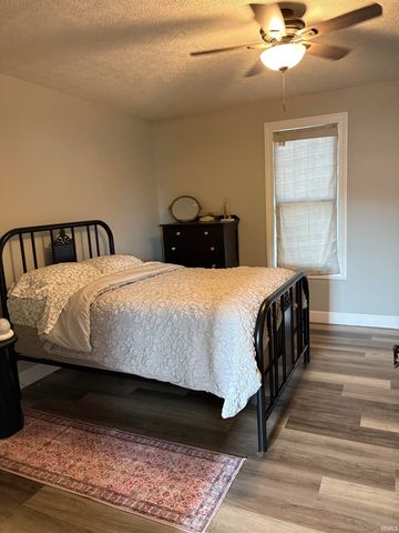 210 E 15Th Street, Jasper, IN 47546
