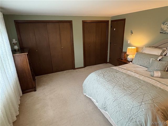 121 Northridge Drive, West Seneca, NY 14224