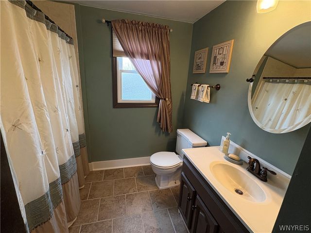 121 Northridge Drive, West Seneca, NY 14224