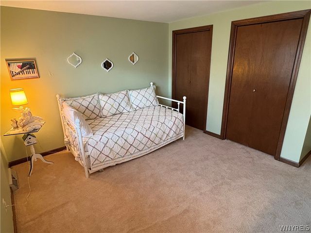 121 Northridge Drive, West Seneca, NY 14224