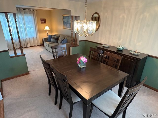 121 Northridge Drive, West Seneca, NY 14224