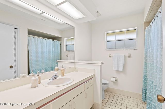 818 Spanish Wells Drive, Melbourne, FL 32940