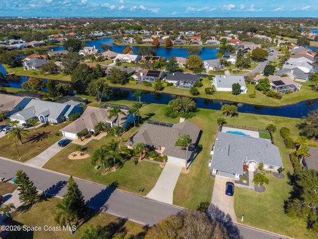 818 Spanish Wells Drive, Melbourne, FL 32940