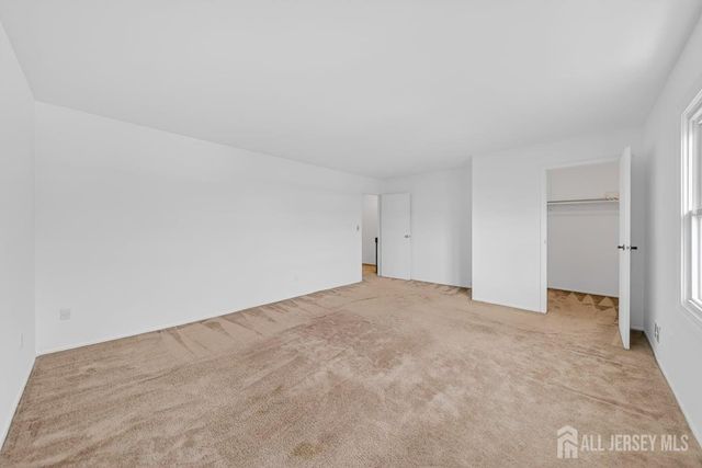 21 Highview Drive, Woodbridge Proper, NJ 07095