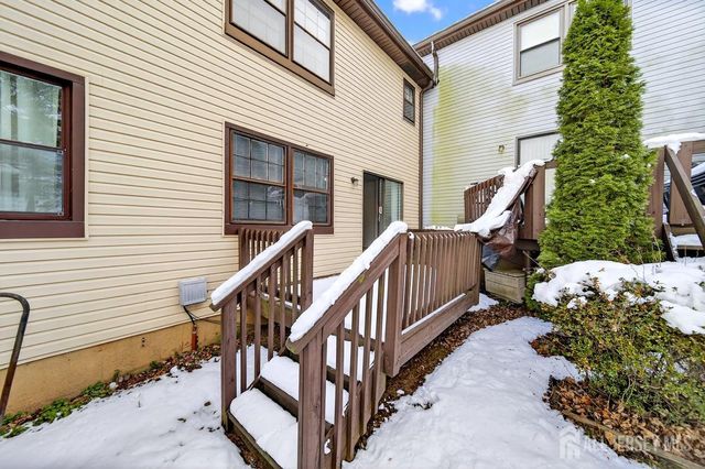 21 Highview Drive, Woodbridge Proper, NJ 07095