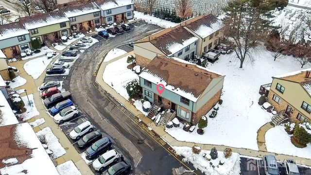 21 Highview Drive, Woodbridge Proper, NJ 07095