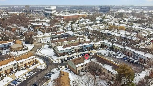 21 Highview Drive, Woodbridge Proper, NJ 07095