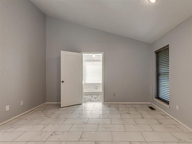 3405 Woodsboro Drive, Norman, OK 73072