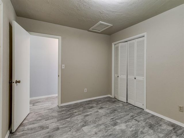 3405 Woodsboro Drive, Norman, OK 73072