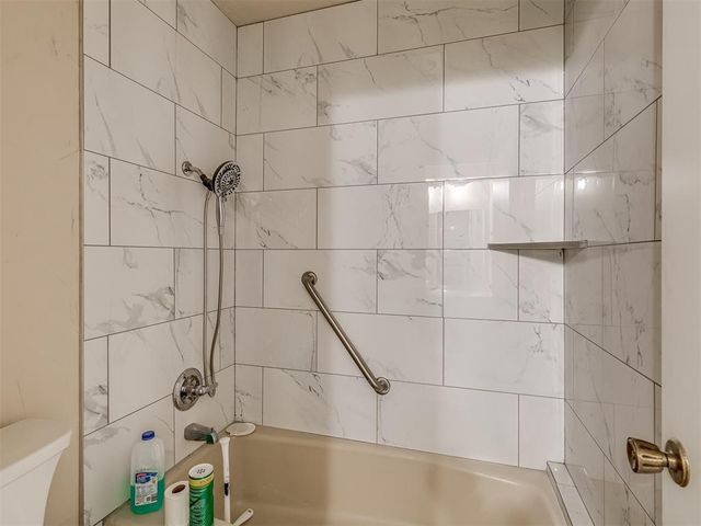 3405 Woodsboro Drive, Norman, OK 73072